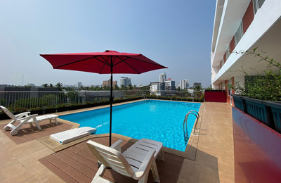 Luxury Hotels in Maradu